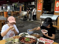 -大众跷脚牛肉馆·非遗传承单位(峨眉山店)