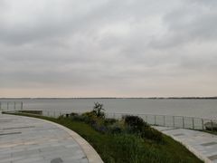 -上海滴水湖皇冠假日酒店