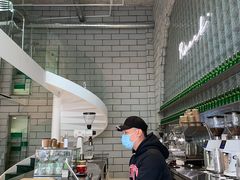 -RWORK·COFFEE(滨江店)