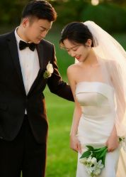 -喜爱高定婚纱摄影