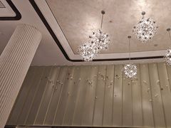 -浅深(世茂滨江精品店)