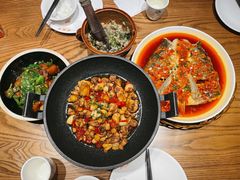 -爱碗亭·鲜炒湖南菜(壹城中心店)
