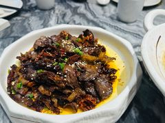 -蔼若春.传承三十年云南菜(金碧公园店)