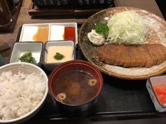 -牛かつもと村(原宿店)