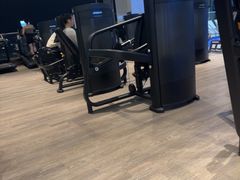 -普拉达游泳健身(水湾1979店)