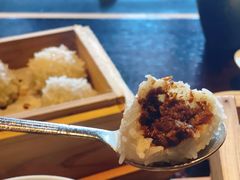 梅干菜粢毛团-杭州西子湖四季酒店·金沙厅