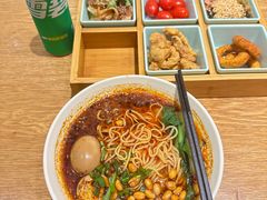 重庆小面-蓉李记成都名小吃(长楹天街店)
