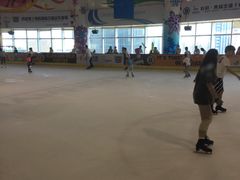 -冠军冰场CHAMPION RINK(百联又一城店)