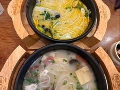 -桥香园云南过桥米线(红龙井店)