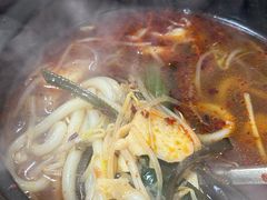 -天瑞福云南过桥米线(十里河店)