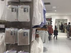-优衣库(上海正大广场店)