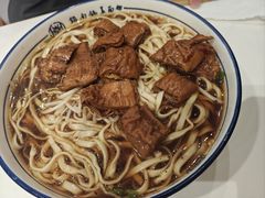 -镇南锅盖面馆(解放路店)