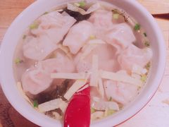 虾肉小馄饨-乔家栅(襄阳南路店)