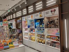 -泡泡玛特POPMART(蓝色港湾店)