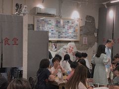 等位区-东排食堂长沙小吃大排档(五一广场店)