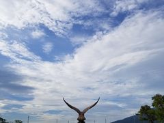 -巨鹰广场