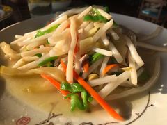 芦苇根炒肉丝-梦缘水乡·湖景餐厅