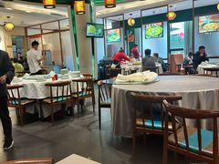 -江城小馆陕南妈妈菜·全球旅行餐厅(钟楼店)