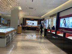 -亨吉利世界名表中心(飞亚达大厦店)