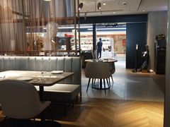 大堂-必胜客(WOW中心城店)