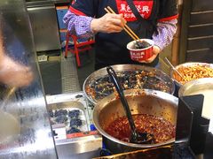 -黑色经典臭豆腐·湖南特产(坡子街店)