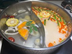 -椰子湾·海南火锅·糟粕醋·椰子鸡(正大广场店)