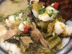 -周鱼小馆石锅酸菜鱼(活力汇店)