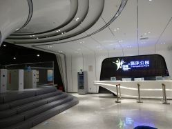-反弹蹦床公园·亲子乐园·团建·派对(青岛融创茂店)