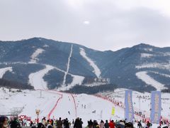 -鳌山滑雪度假区