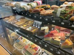 面包甜点陈列柜-星巴克臻选(华堂·新辰汇店)
