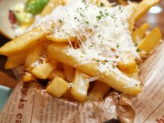 黑松露芝士薯条-G+KITCHEN(龙湖狮山天街店)