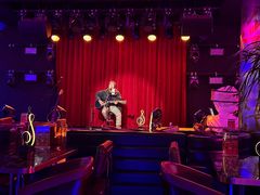 -108·公社·创意餐厅·LIVE HOUSE(李公堤店)