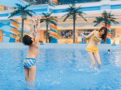 -海豚堡温泉水乐园