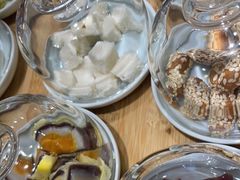 -阮大兴糕团(杭州西湖银泰百货店)