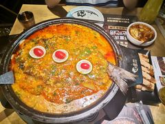 -吞鱼兽麻辣烤鱼(万达店)