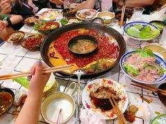 -财二舅火锅招待所