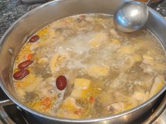 -一席地·本地鸡窝·杭帮鸡火锅(萧山银隆百货店)