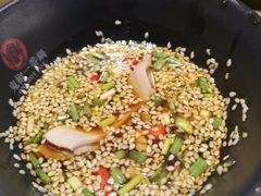 -尚尚仙·酸汤猪手·猪肚鸡火锅(华联万柳购物中心店)