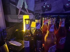 -vimi便利店酒吧