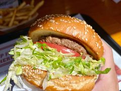 -The Habit Burger Grill 哈比特汉堡(复兴soho店)