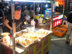 -六合夜市