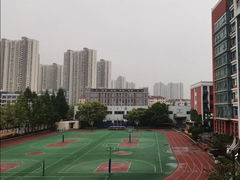 -上海市工商外国语学校
