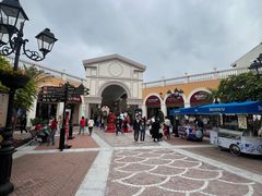 -佛罗伦萨小镇广佛名品奥特莱斯(疏港路店)