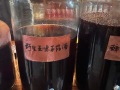 -果松木炭酸菜铜火锅·外婆参鸡汤