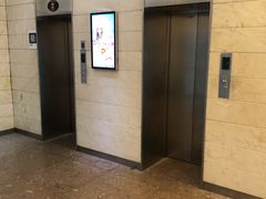 -海底捞火锅(海宁路店)