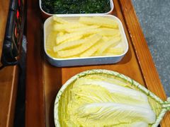 -乡土黄·鲜牛肉火锅·小龙虾(兴业街店)