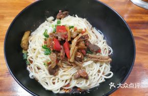 Double Crisp Chicken Intestine Noodles