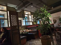 -JINNS锦时 steak&pizza(浸信会礼拜堂旧址店)