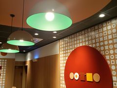 -麦当劳(世博广场店)