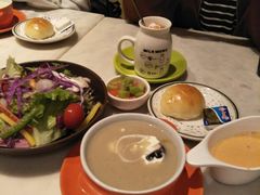 -绿茵阁(体育西分店)